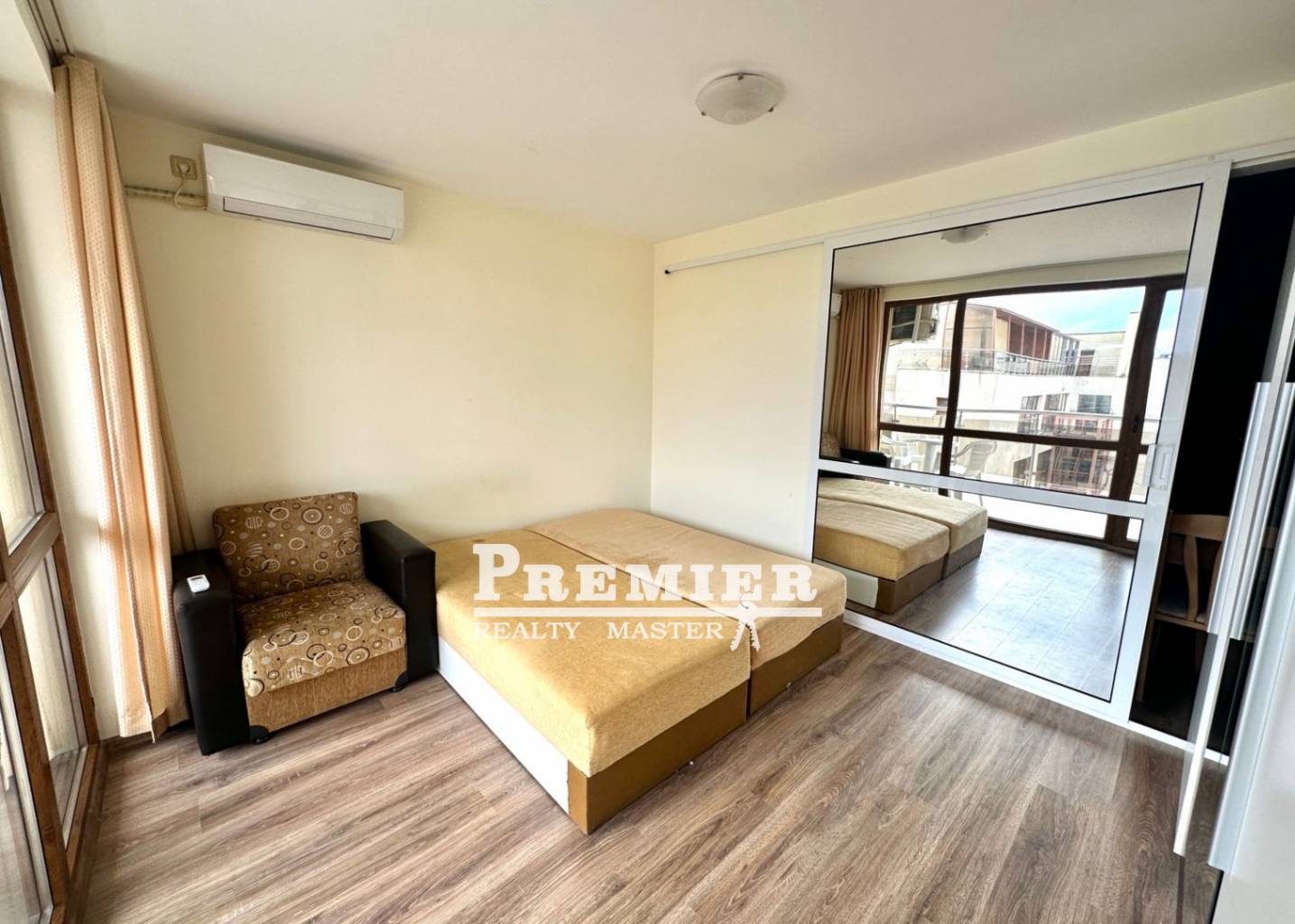 1-комнат квартира Несебр Болгария 46006 photo1460063 1-комнат квартира Несебр Болгария 46006 photo Изображение 3