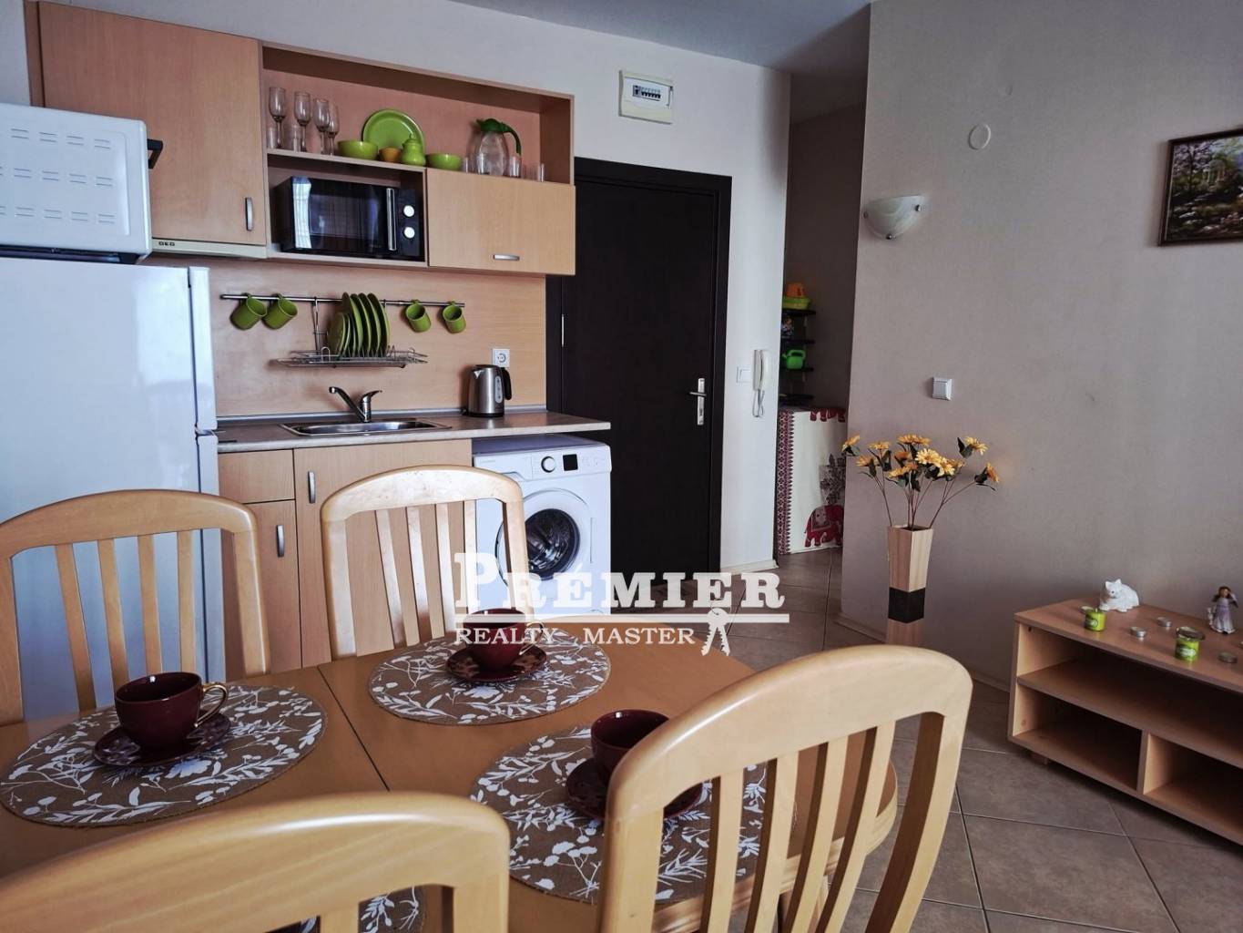 2-комнат апартамент Солнечный берег Болгария 46009 photo2460092 2-комнат апартамент Солнечный берег Болгария 46009 photo Изображение 2