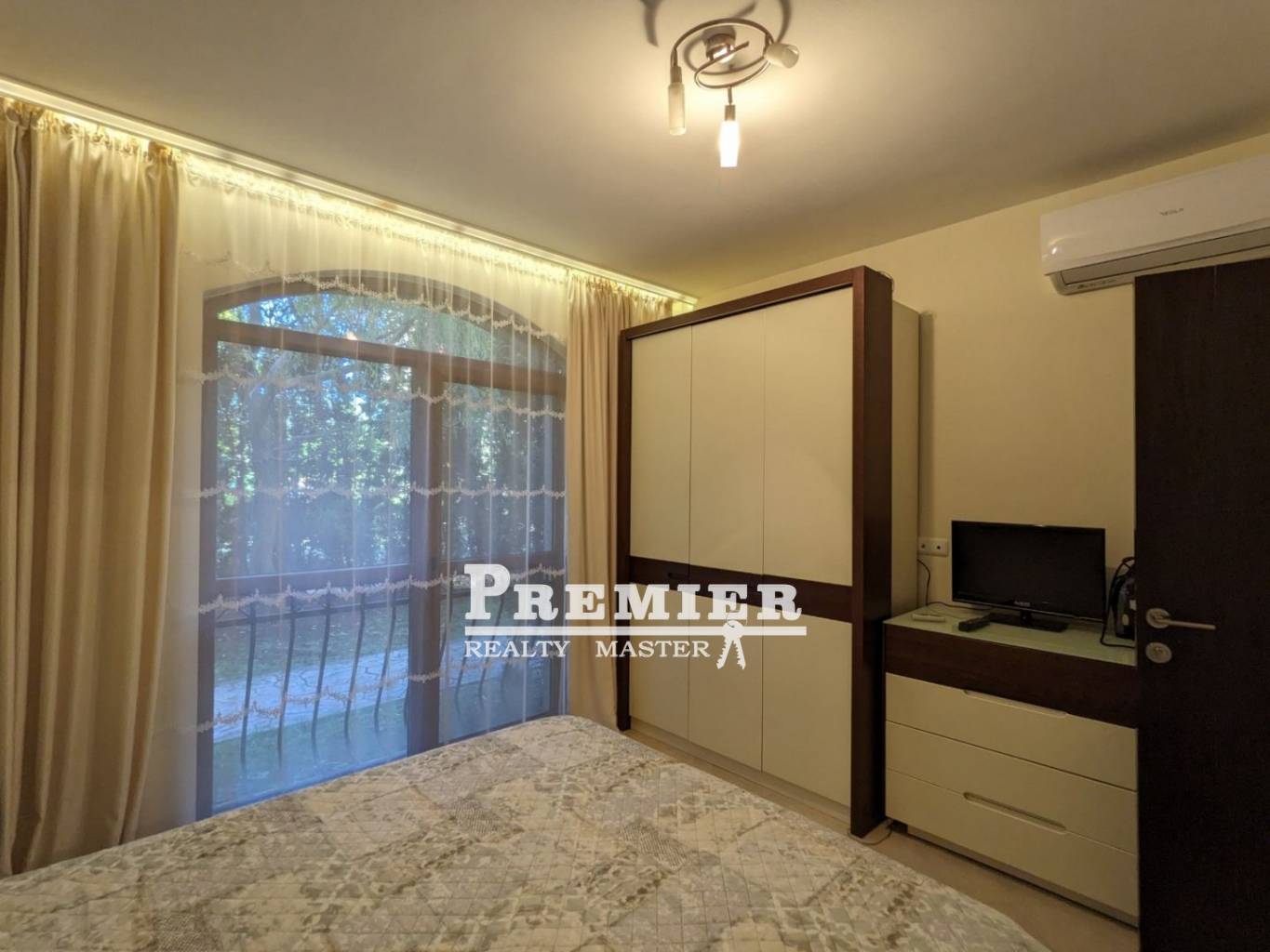 2-комнат квартира Солнечный берег Болгария 46019 photo2460193 2-комнат квартира Солнечный берег Болгария 46019 photo Изображение 3