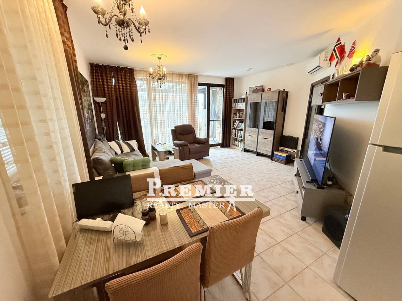 3-комнат квартира Солнечный берег Болгария 45994 photo3459943 3-комнат квартира Солнечный берег Болгария 45994 photo Изображение 3