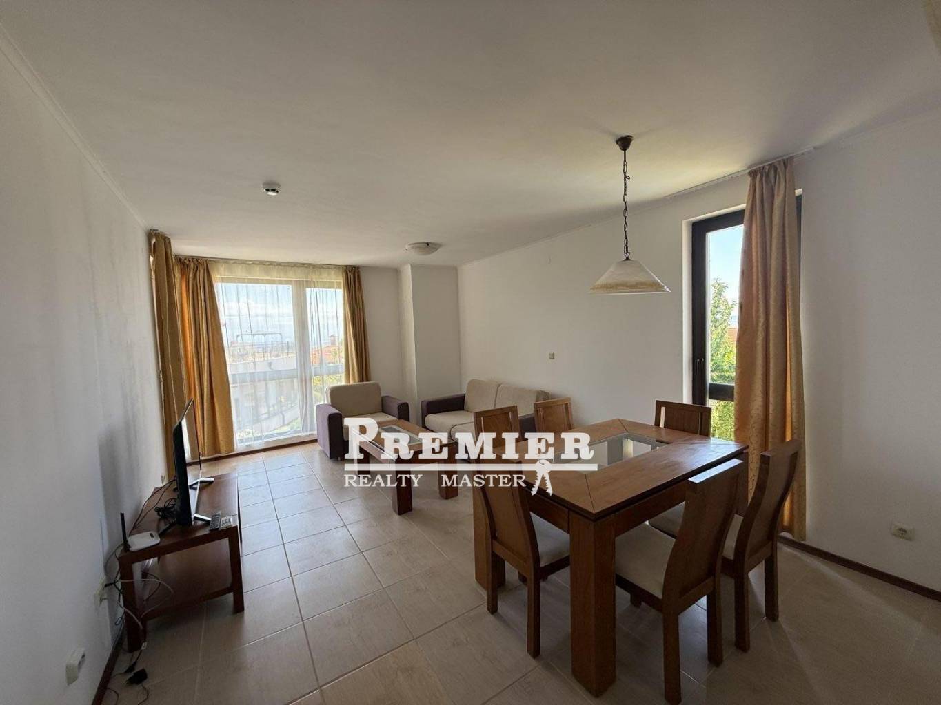 3-комнат квартира Солнечный берег Болгария 45995 photo3459951 3-комнат квартира Солнечный берег Болгария 45995 photo Изображение 1