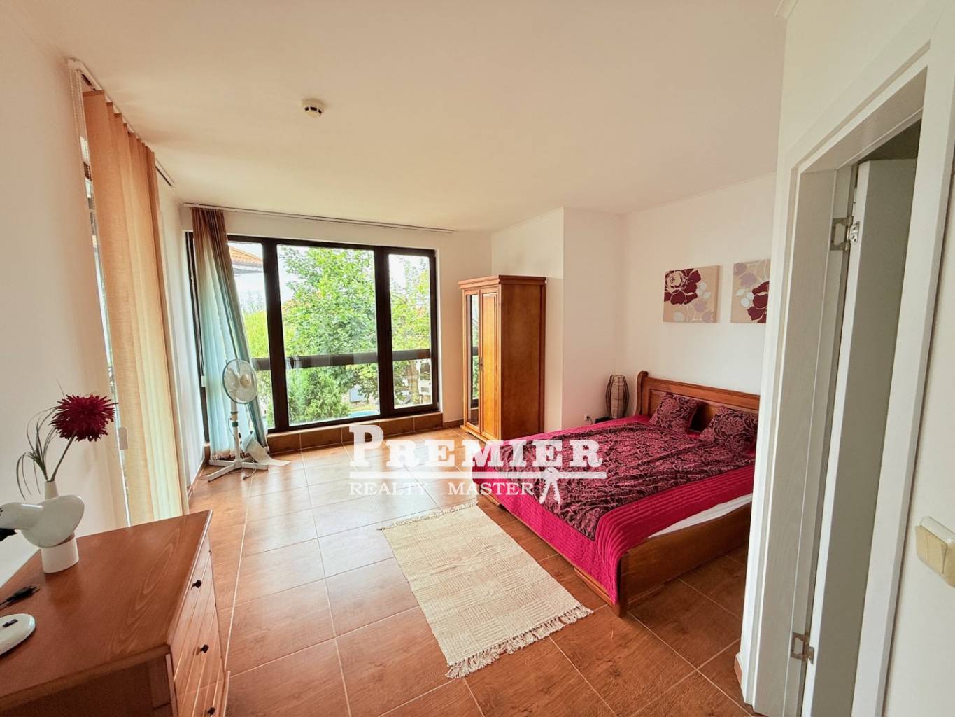 3-комнат квартира Солнечный берег Болгария 45998 photo3459989 3-комнат квартира Солнечный берег Болгария 45998 photo Изображение 9