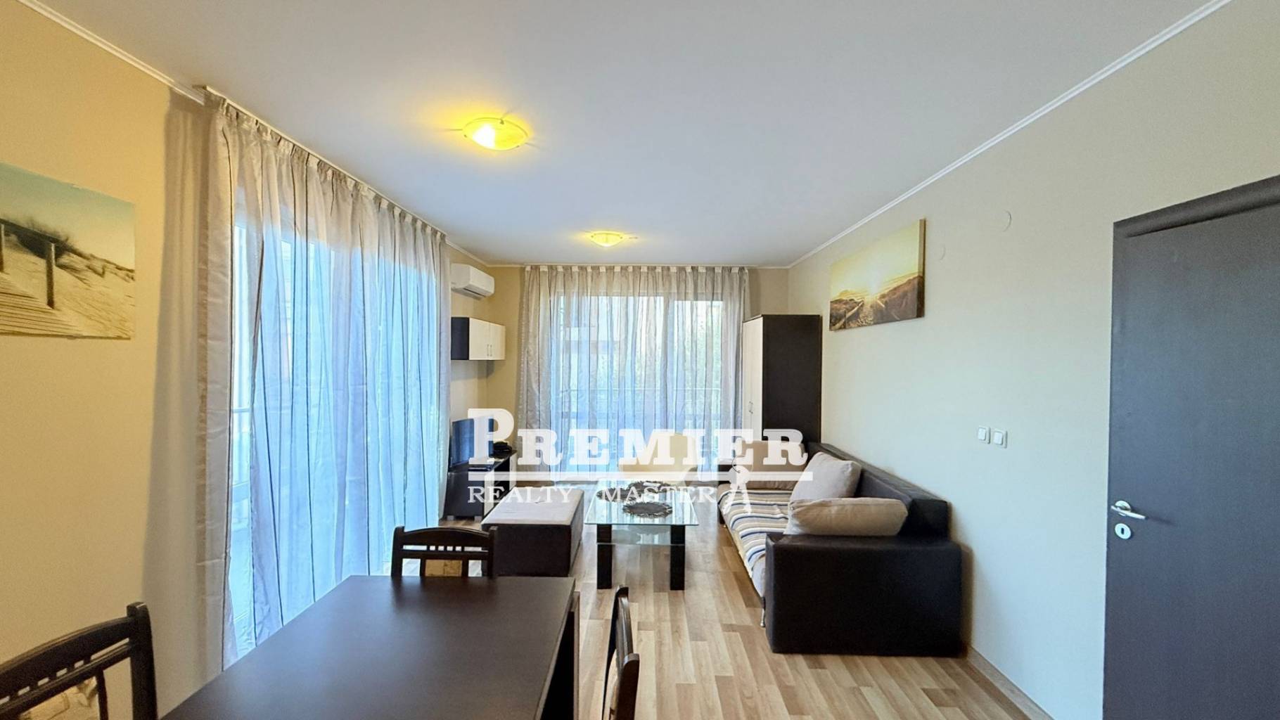 3-комнат апартамент Солнечный берег Болгария 46011 photo3460111 3-комнат апартамент Солнечный берег Болгария 46011 photo Изображение 1